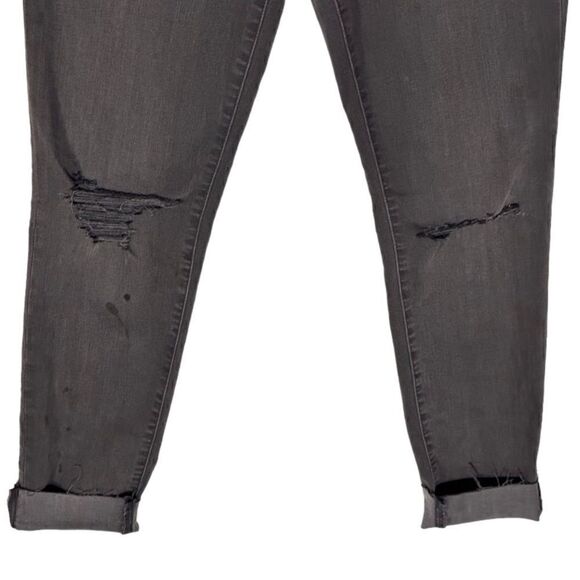 Madewell Black High-Rise Distressed Raw Hem Skinny Jeans Size 29T - Picture 6 of 9